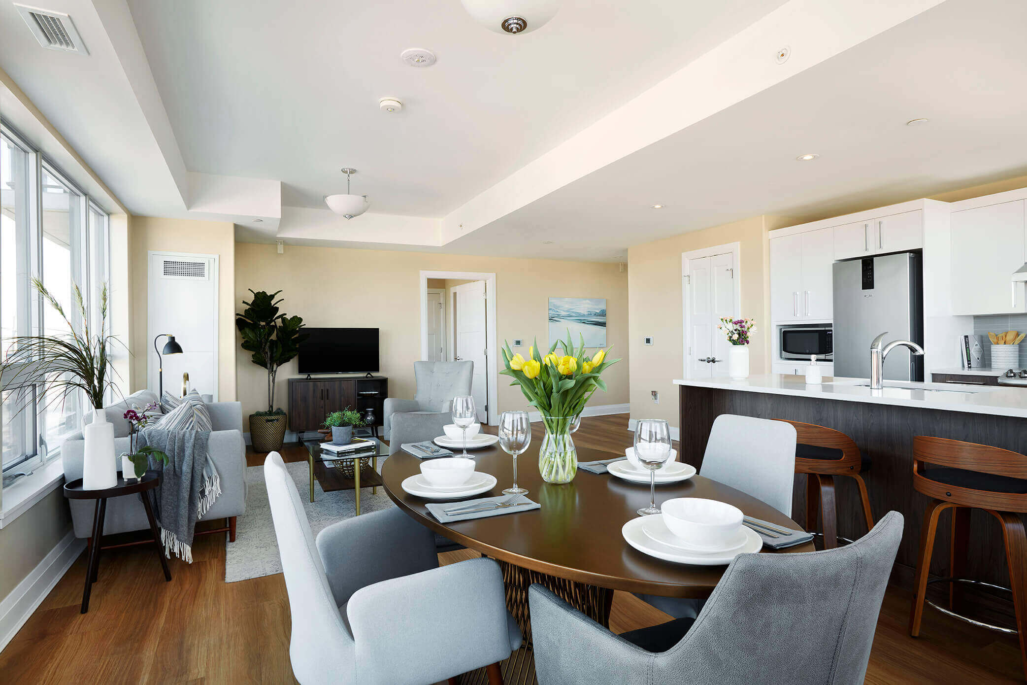 ”Living area, Resident Suite, Parkland Retirement Home in Ajax (Durham Region, Ontario)”